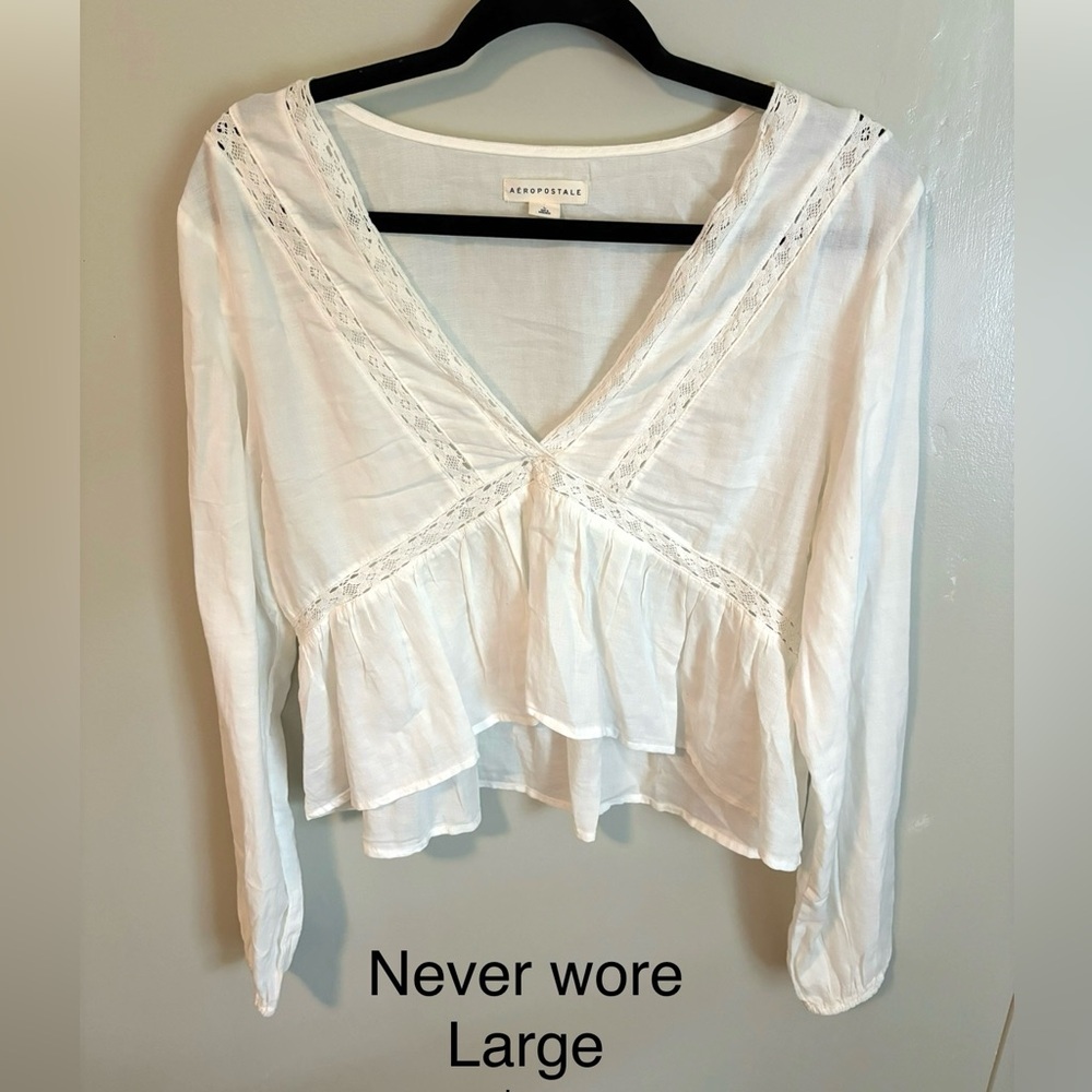 Aeropostale White Long Sleeve Crop Top
